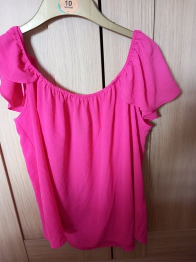 3 xLadies Bardot Tops