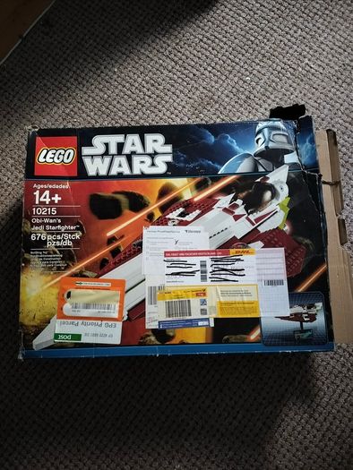 Lego Star Wars 10215 Obi Wans Jedi Starfighter UCS Damaged Box