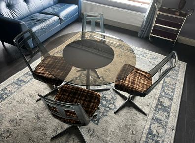 Retro Barget Table and Chairs