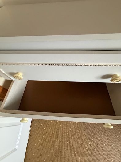 Dressing table four drawers