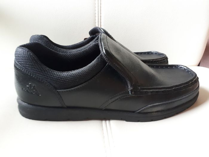 SALE E10  Black "Kappa" Shoes. Size 5.5