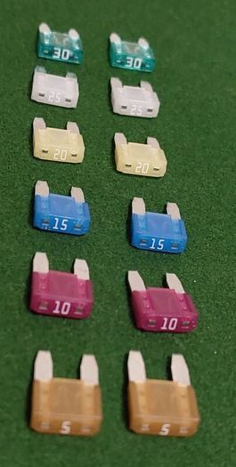 Micro Spade Fuses For Sale in Kilflynn, Kerry from Dbros
