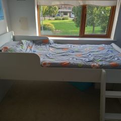 Kids bed