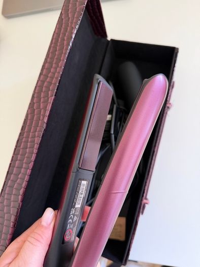 GHD straightener