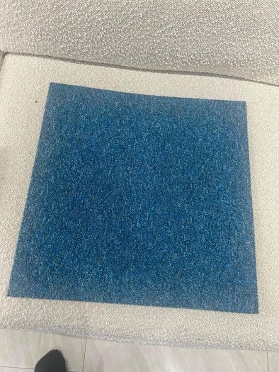 carpet tiles 20inches wide and long 150 of them