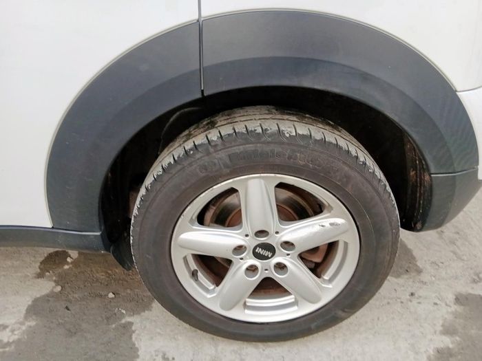2015 Mini Countryman Breaking For Parts