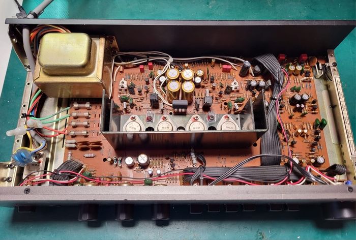 Legendary NAD 3020 Series 20 - Fully recap / Excellent Sound