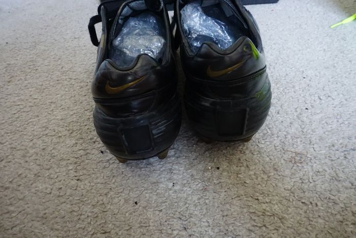 Football Boots Nike Total 90 Supremacy Black/Gold (2006) Size 7.5UK FG