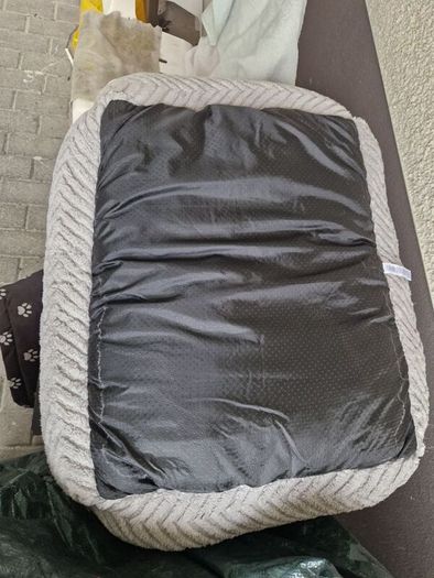 Cat bed
