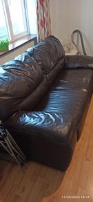 3 seater leather sofa + 2x armchairs