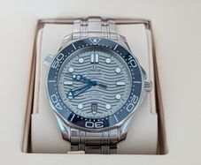 Omega Seamaster SMP 300 (210.30.42.20.06.001)