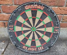 Winmau Blade 3 Dart Board