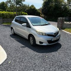 Toyota Vitz 2013