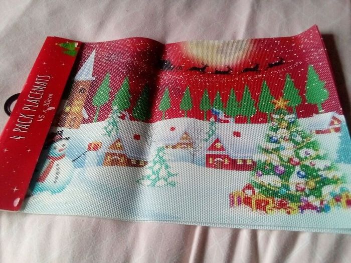 Christmas  table place mats