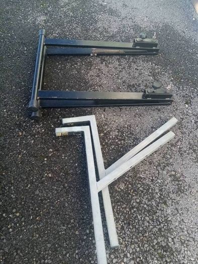 Robust Steel A-Frame Equipment Stand for Mixer, DJ Flight Cases or Keyboard