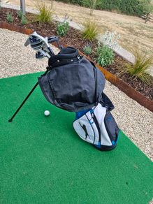 junior golf bag and irons