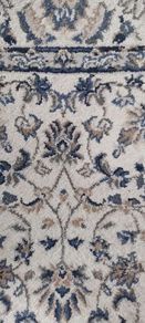 ruglovely rug in  almost new condition