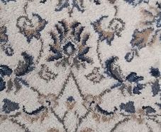 ruglovely rug in  almost new condition