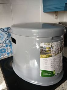 Camping toilet