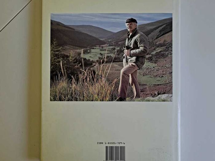 Ireland's Wild Countryside Eamon de Buitlear Hardback 1995 Very Good Condition