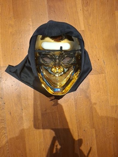 mask on Halloween