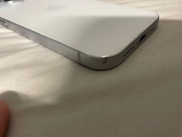 Iphone 15 light blue