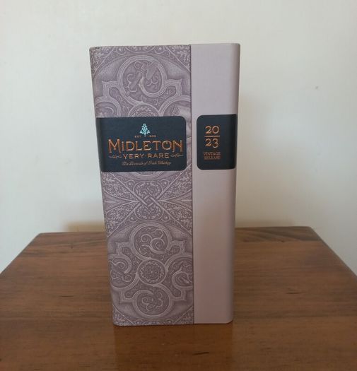 Midleton Very Rare 2023 Box