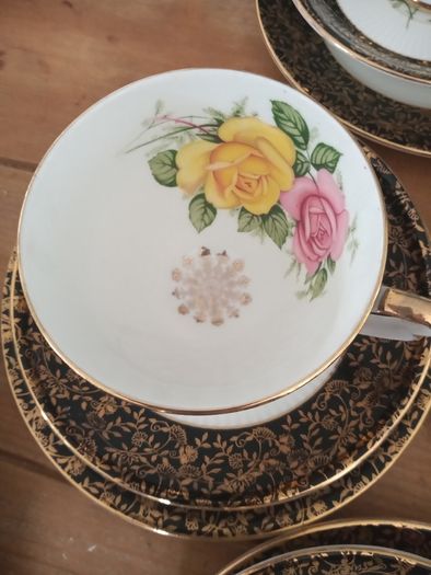 ,5 vintage china trios imperial china