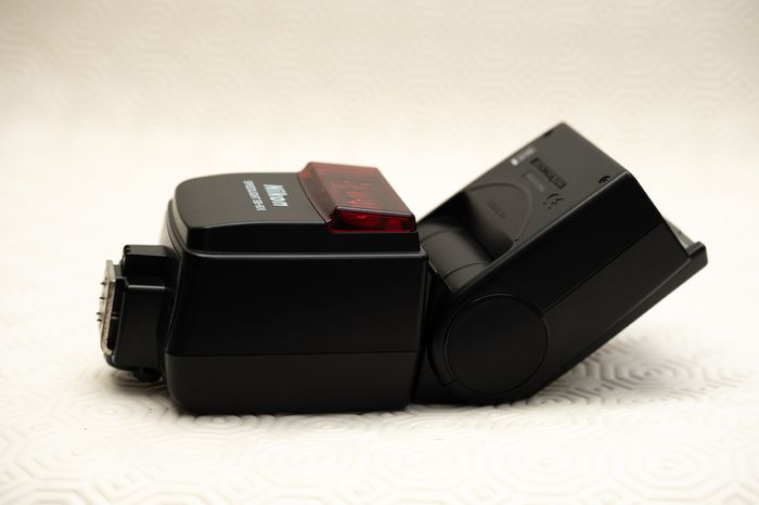 Nikon Sb-600 Flash Unit