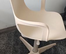 Swivel chair