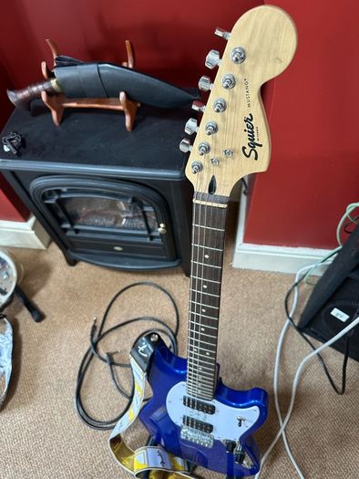 Fender Squier Mustang Guitar