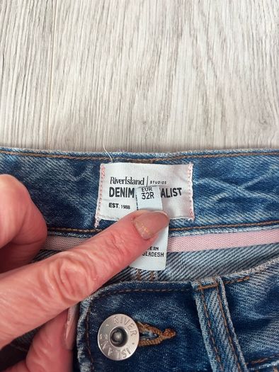 2 pairs of River  island jeans