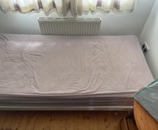 Single bed and Mattress