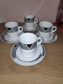 Wedgwood Bone China Hotelware 4  espresso cups with saucers