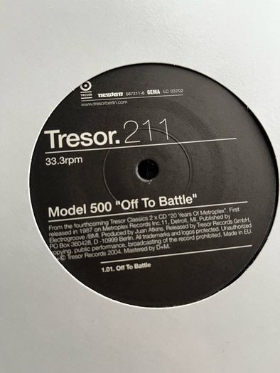 10e each Techno 12" vinyl