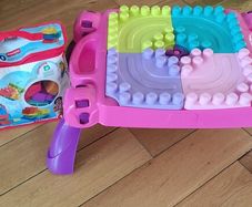 Mega blocks and table