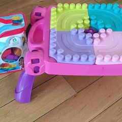 Mega blocks and table