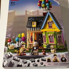 Lego Disney Up House