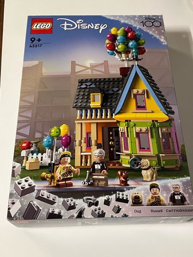Lego Disney Up House