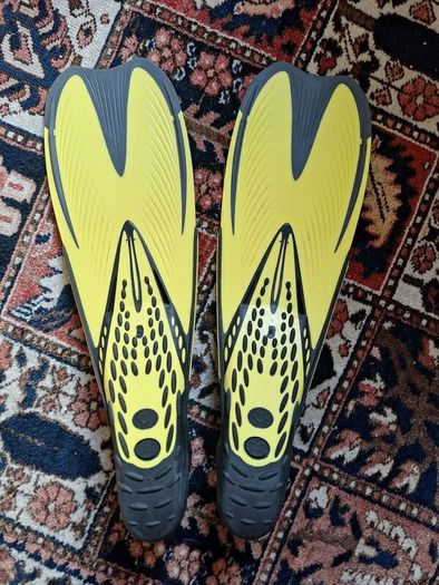 SEAC snorkelling fins size 42-43