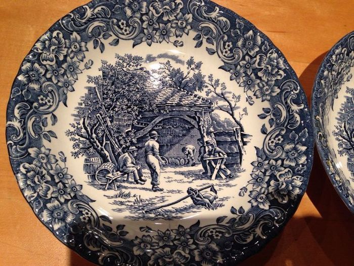 2 Royal Tudor Ware Bowls