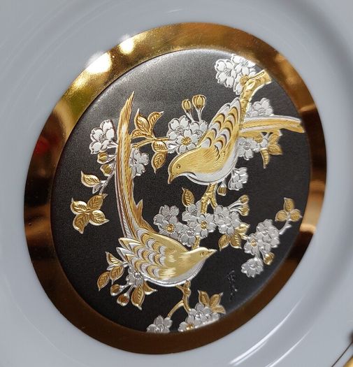 The Art of Chokin -  24kt Gold Trimmed Japanese 8" Ceramic Plate