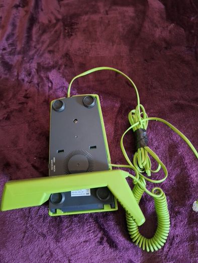 Retro style phone