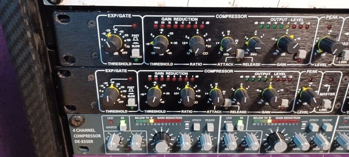Drawmer and Bss Compressors