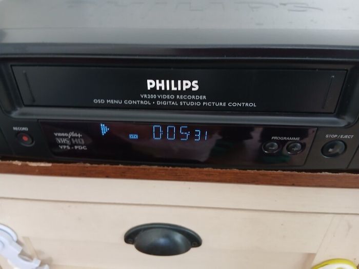 phillips vcr player