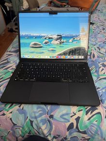 MBA Blue M2 8core 8core 16gb Ram 256gb Storage