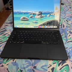 MBA Blue M2 8core 8core 16gb Ram 256gb Storage