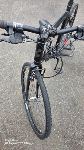 Cube CRL Hybrid Bike  28 Wheels  21 Frame