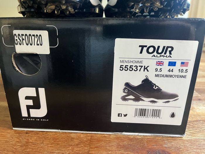 Footjoy Tour Alpha leather waterproof golf shoes. UK 9.5