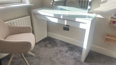 Ikea malm dressing table/desk